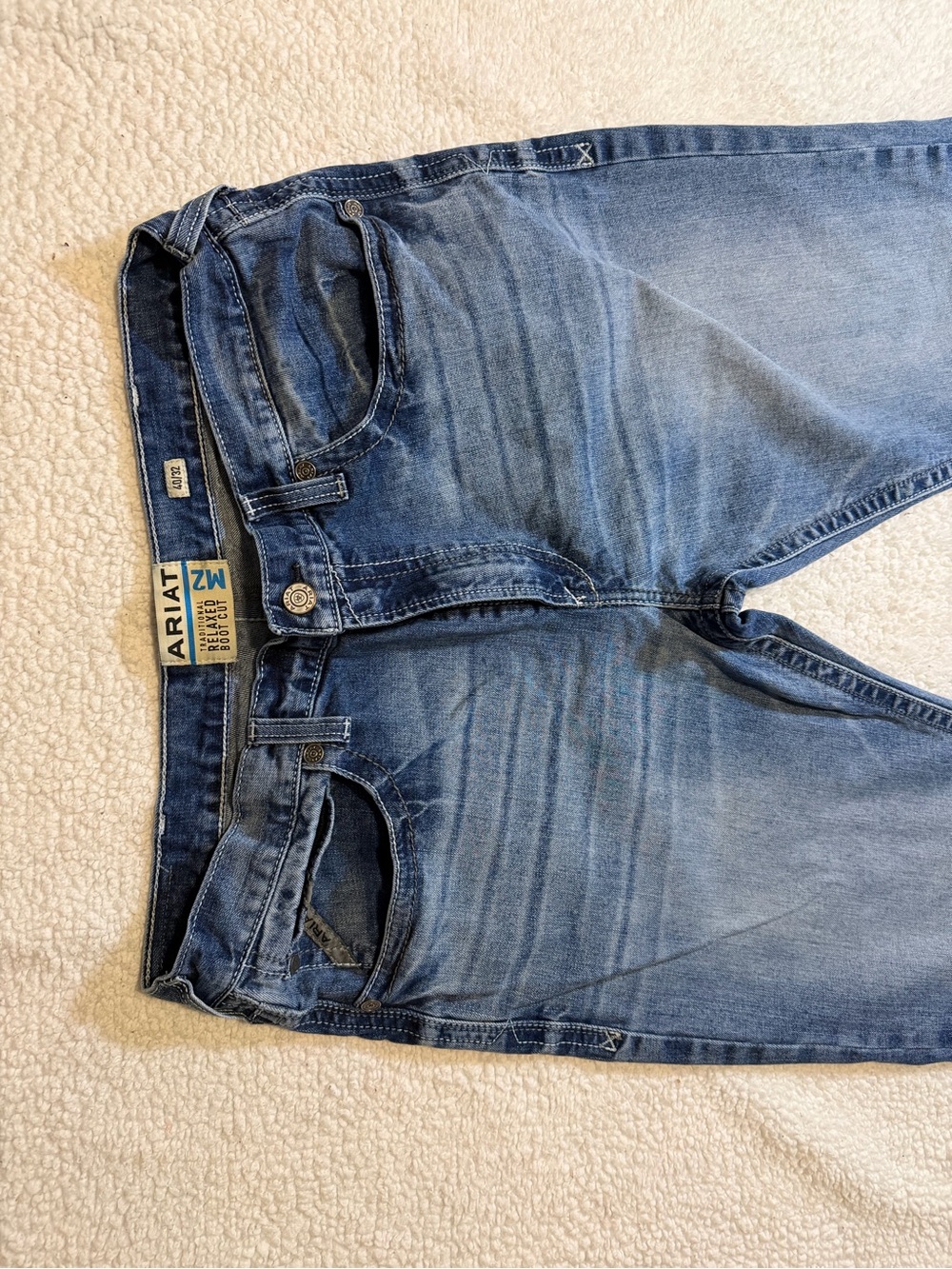 Ariat Men's M2 Traditional Relaxed Boot Cut Fit Faded Blue Jeans